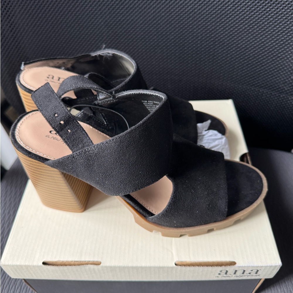 a.n.a Black Women's Platform Sandals